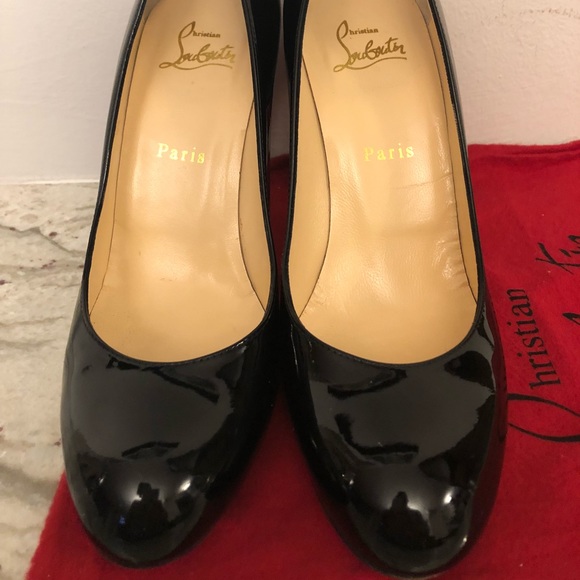Christian Louboutin patent black heels - Picture 2 of 4